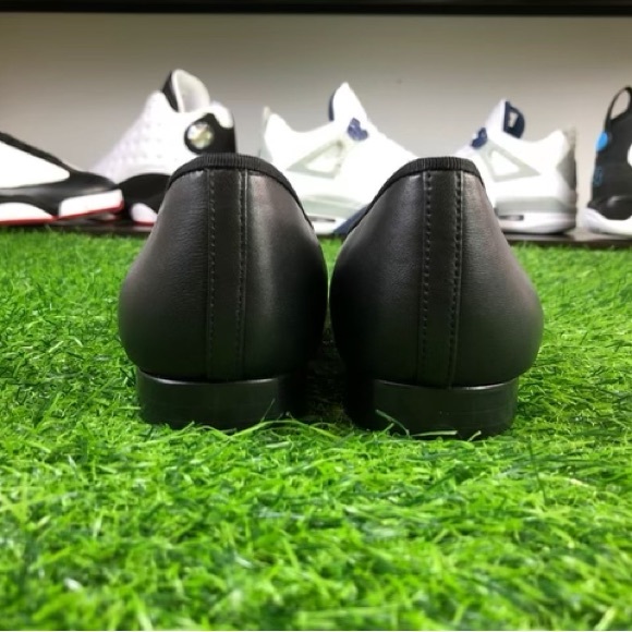 Chanel - Picture 5 of 6